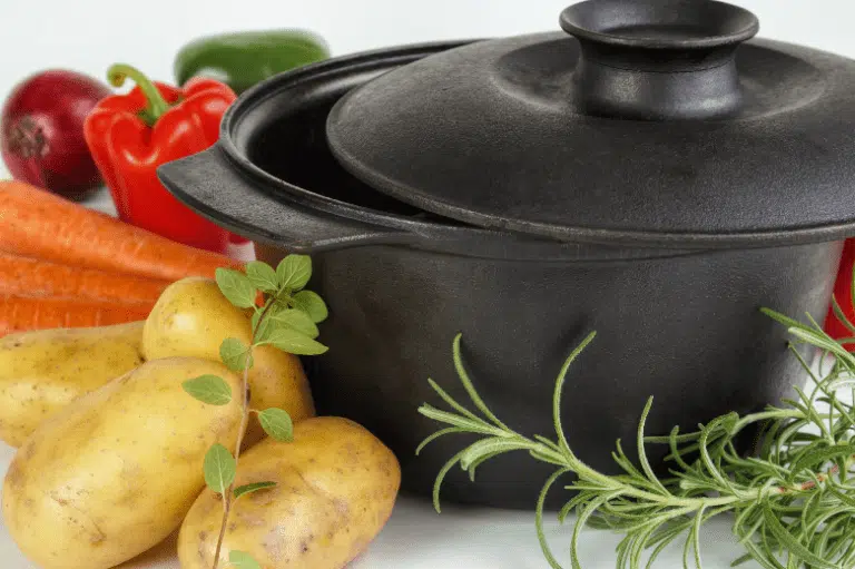 Who Wins Between The French Oven Vs Dutch Oven? A Buyer’s Guide.
